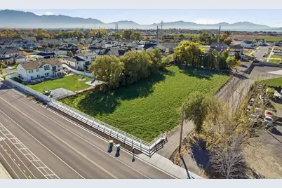 1351 W 700 S, Lehi, UT 84043 - Photo 5