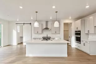 1001 E 250 S, Salem, UT 84653 - Photo 7