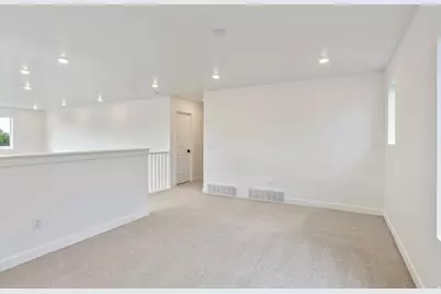 1001 E 250 S #20, Salem, UT 84653 - Photo 11