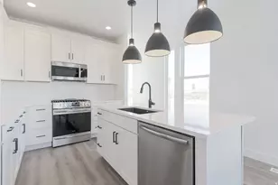 6831 W Meadow Grass Dr, South Jordan, UT 84009 - Photo 3