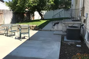 6818 S Luna Way E, Cottonwood Heights, UT 84121 - Photo 5