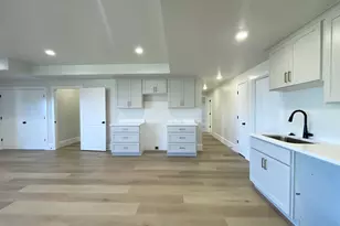 881 E 820 S, Salem, UT 84653 - Photo 41