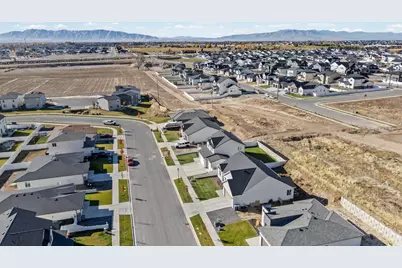 762 W Powderwood Ln, Mapleton, UT 84664 - Photo 33