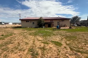256 S 300 E, Blanding, UT 84511 - Photo 5