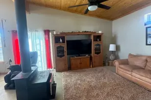 256 S 300 E, Blanding, UT 84511 - Photo 15