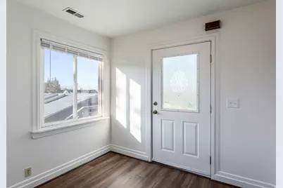 1260 E Emerson Ave, Salt Lake City, UT 84105 - Photo 3