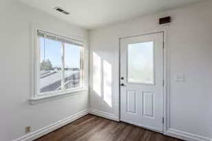 1260 E Emerson Ave, Salt Lake City, UT 84105 - Photo 3