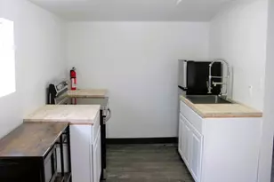 228 E 200 N, Price, UT 84501 - Photo 7