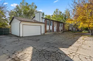 4663 W 3100 S, West Valley, UT 84120 - Photo 29