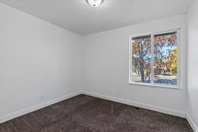 4663 W 3100 S, West Valley, UT 84120 - Photo 19