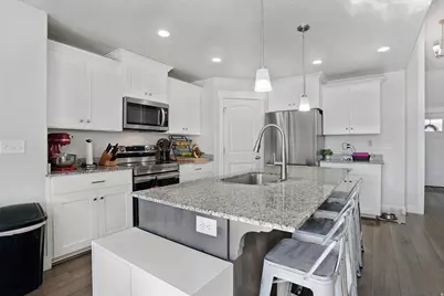 1299 W 250 S, Spanish Fork, UT 84660 - Photo 3