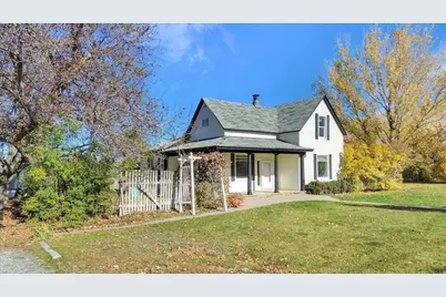 565 E 100 S, Hyrum, UT 84319 - Photo 3
