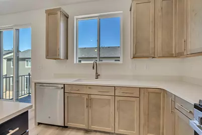 6711 S Quarter Creek Dr W #245, West Jordan, UT 84081 - Photo 11