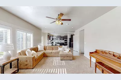 368 E 700 N, Springville, UT 84663 - Photo 3