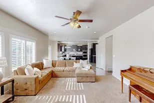 368 E 700 N, Springville, UT 84663 - Photo 3