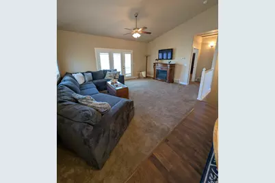 2326 W Mackay Ln, Taylorsville, UT 84129 - Photo 5