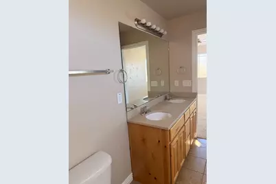 3799 E Wyatt Earp Ave, Eagle Mountain, UT 84005 - Photo 23