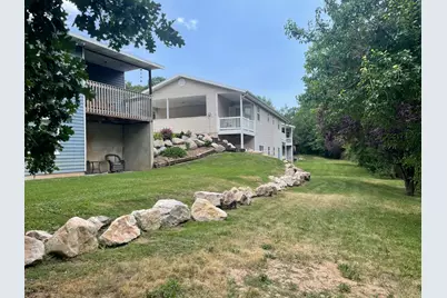 4055 S Hillcrest Cir, South Ogden, UT 84405 - Photo 9