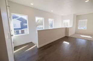 355 W Gentile St N, Layton, UT 84041 - Photo 17