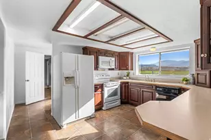 956 N Main St, Genola, UT 84655 - Photo 17