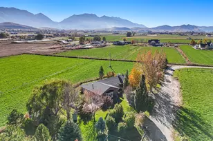 956 N Main St, Genola, UT 84655 - Photo 5