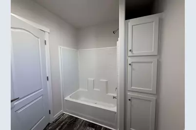 208 Darlington Way, Layton, UT 84041 - Photo 9