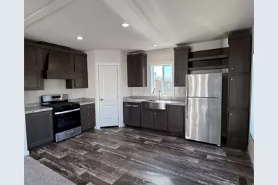 202 Darlington Way, Layton, UT 84041 - Photo 3
