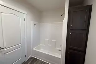 121 Barrington Way, Layton, UT 84041 - Photo 7