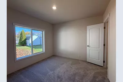 121 Barrington Way, Layton, UT 84041 - Photo 9
