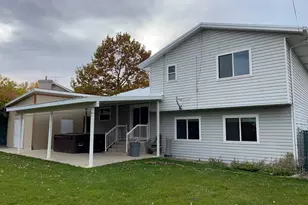 567 S Hazel Dr, Salem, UT 84653 - Photo 3