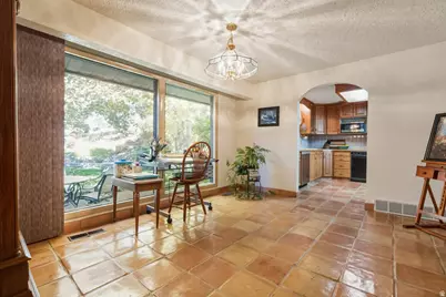 1220 E 225 N, Springville, UT 84663 - Photo 7