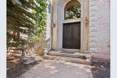 1 Pepperwood Pointe, Sandy, UT 84092 - Photo 9