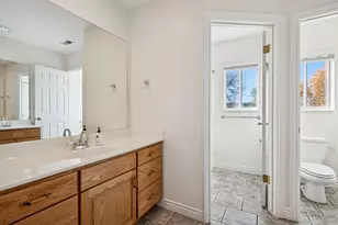 10142 S Majestic Canyon Rd E, Sandy, UT 84092 - Photo 49