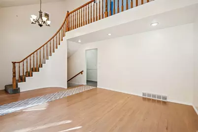 10142 S Majestic Canyon Rd E, Sandy, UT 84092 - Photo 19