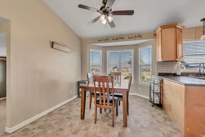 8461 S Meadowlark Ln W, West Jordan, UT 84088 - Photo 7