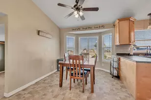 8461 S Meadowlark Ln W, West Jordan, UT 84088 - Photo 7