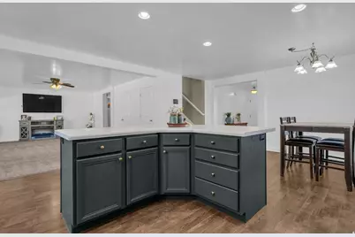 642 W Mulberry, Stansbury Park, UT 84074 - Photo 9