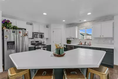 642 W Mulberry, Stansbury Park, UT 84074 - Photo 7