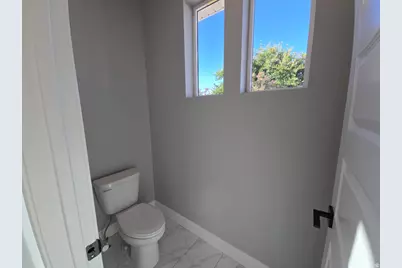 6849 S Jefferson St, Murray, UT 84107 - Photo 17