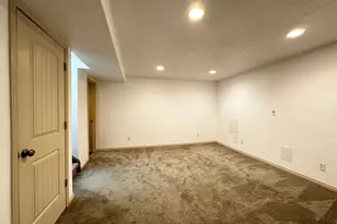 1513 W Kingsbarn Way, West Valley, UT 84119 - Photo 23