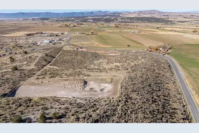 11380 E Gravel Pit Rd, Mount Pleasant, UT 84647 - Photo 13