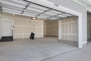 752 W Cherry St, Grantsville, UT 84029 - Photo 15