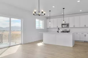 752 W Cherry St, Grantsville, UT 84029 - Photo 11