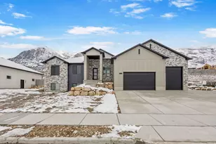 728 E Mountain Road N, North Ogden, UT 84414 - Photo 1