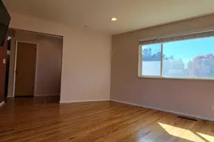 787 E Redmaple Circle, Millcreek, UT 84106 - Photo 3