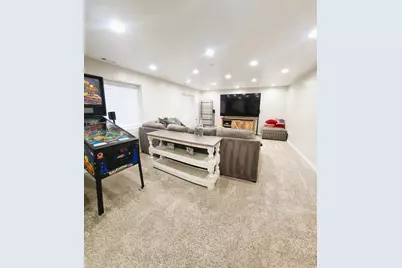 814 E 3300 N, North Ogden, UT 84414 - Photo 17