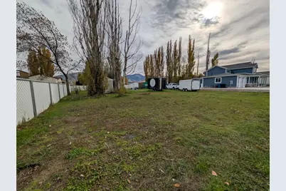 370 S 1200 W #2, Logan, UT 84321 - Photo 3