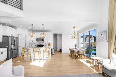 92 N Midland Dr, Saratoga Springs, UT 84045 - Photo 5