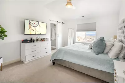 92 N Midland Dr, Saratoga Springs, UT 84045 - Photo 13