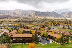 3615 N Wolf Ldg Dr, Eden, UT 84310 - Photo 17